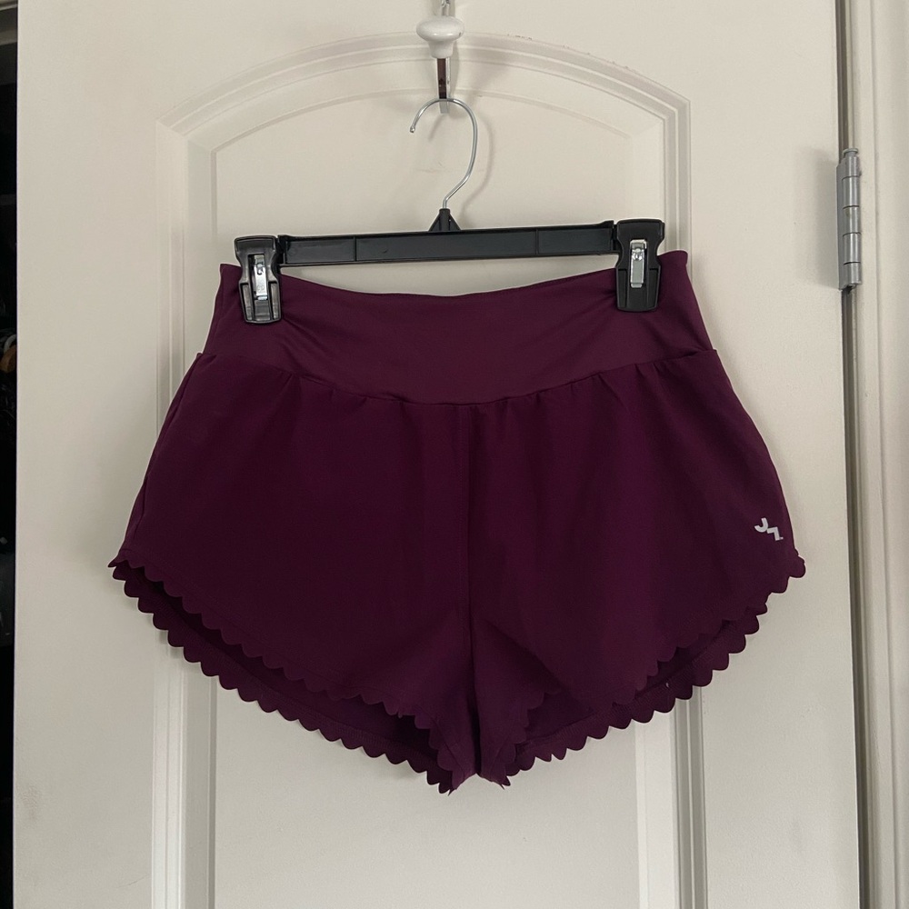 Joy Lab Scalloped Edge Shorts